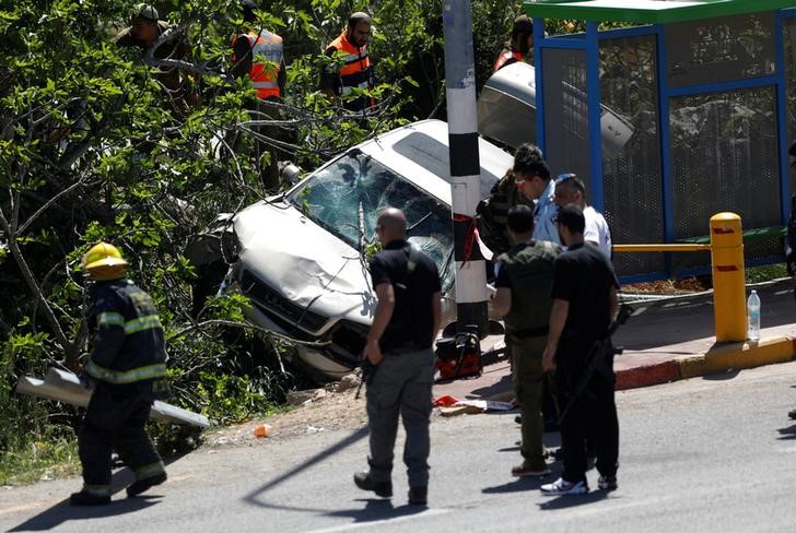 © Reuters. الجيش: مقتل جندي إسرائيلي في حادث دهس متعمد بالضفة الغربية