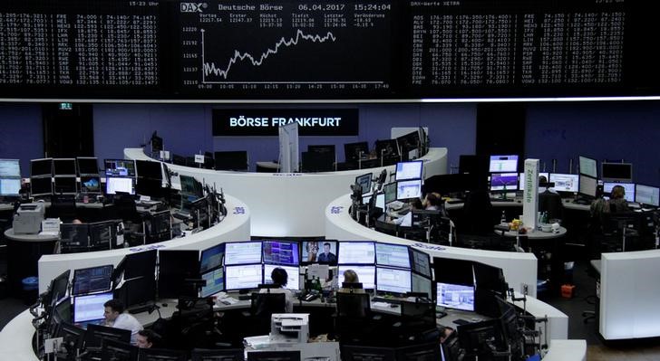 © Reuters. أسهم أوروبا تتراجع صباحا بفعل قطاعي التعدين والخدمات المالية