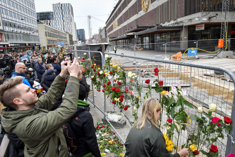 © Reuters. Suecia dice sospechoso detenido por ataque con camión figuraba en registros de seguridad
