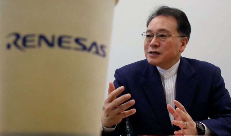 © Reuters. Renesas Electronics Corp's CEO Kure attends a group interview at the company's headquarters in Tokyo