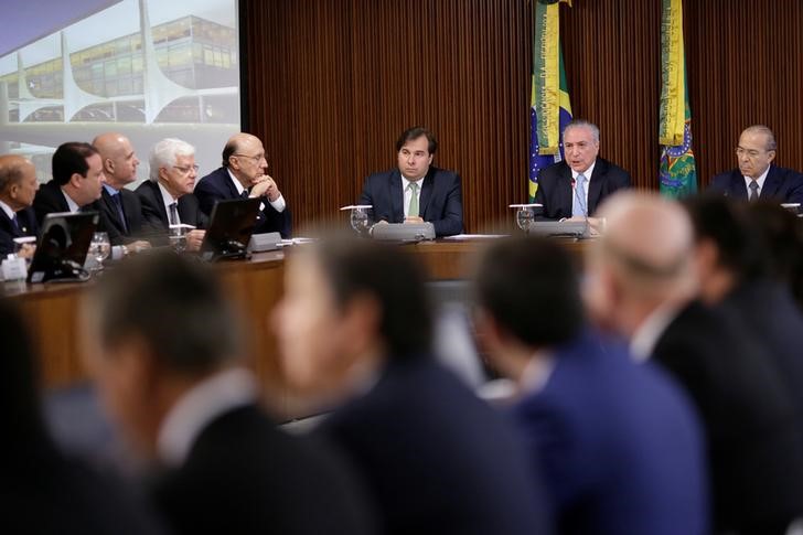 © Reuters. Presidente Michel Temer discursa no início da reunião sobre reforma da Previdência