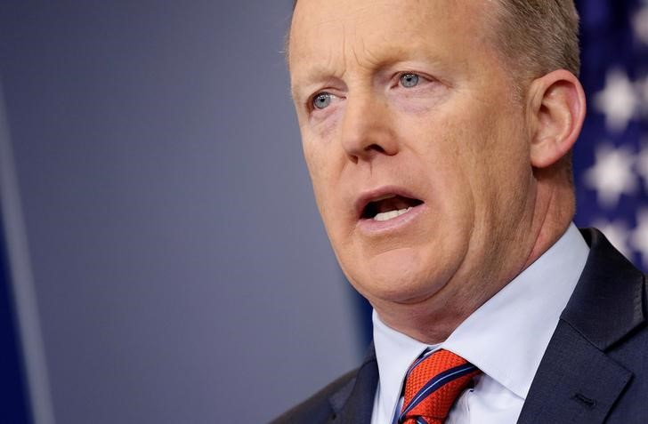 © Reuters. El portavoz de la Casa Blanca Sean Spicer en una rueda de prensa en Washington