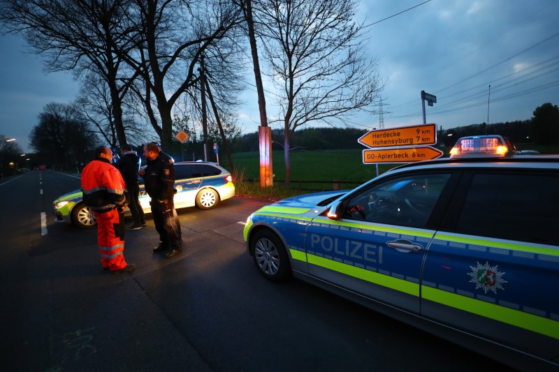 © Reuters. Alemania detiene a sospechoso con lazos islamistas tras ataque al Dortmund