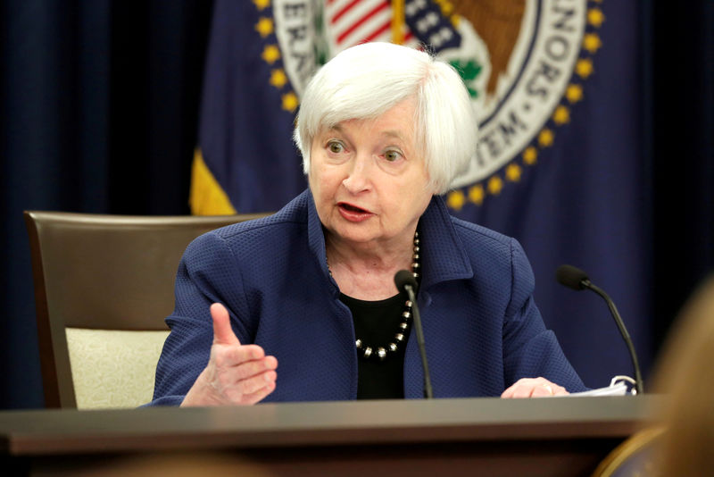 © Reuters. FILE PHOTO - Federal Reserve Chair Yellen speaks during a news conference in Washington
