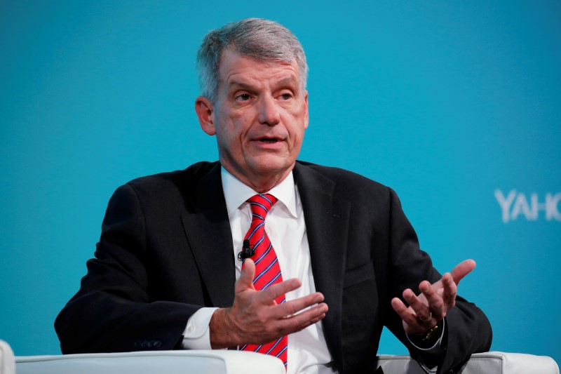 © Reuters. Tim Sloan, Chief Executive Officer of Wells Fargo & Company, takes part in the Yahoo Finance All Markets Summit in New York