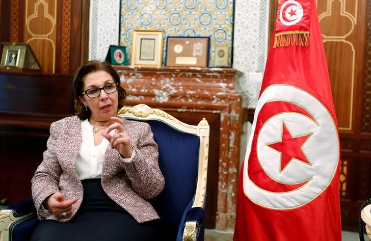 © Reuters. وزيرة: اتفاق تونس مع صندوق النقد سيتيح الحصول على قروض أخرى بقيمة 1.15 مليار دولار