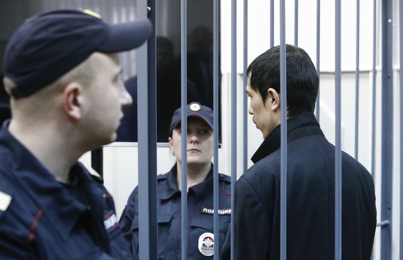 © Reuters. Suspect over the recent bombing of a metro train in St. Petersburg Abror Azimov attends a court hearing in Moscow