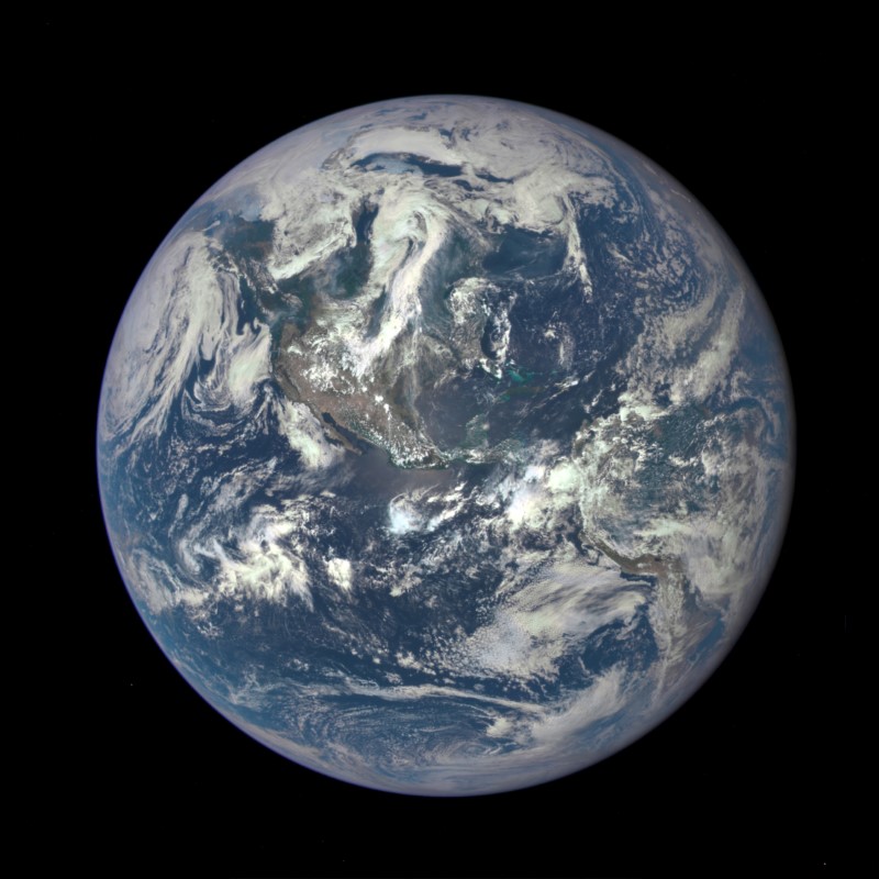 © Reuters. FILE PHOTO: NASA's Earth Polychromatic Imaging Camera image of earth