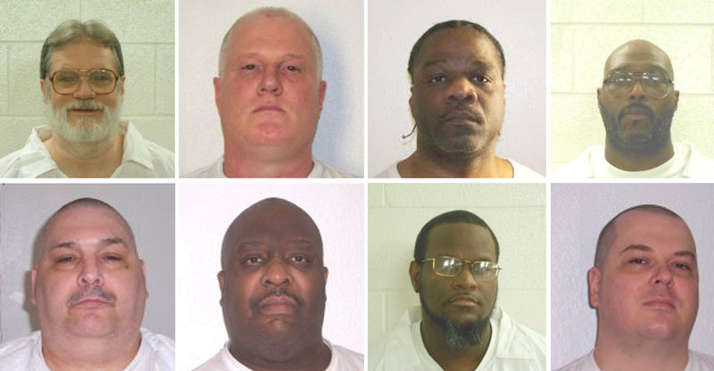© Reuters. FILE PHOTO - Handout photos of inmates scheduled to be executed by lethal injection beginning April 17 in Arkansas