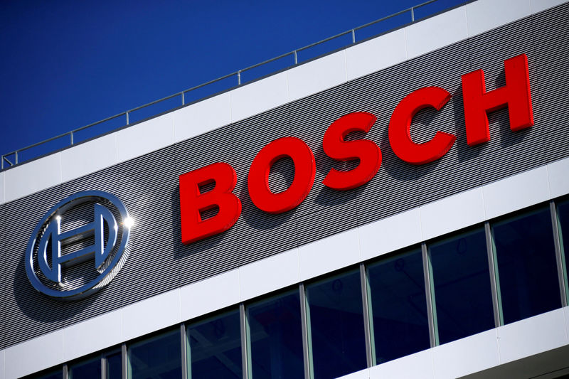 © Reuters. FILE PHOTO - A company logo on BOSCH building is pictured at the company's new research and advance development centre Campus Renningen
