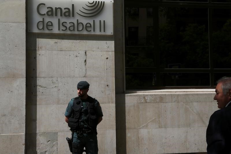 © Reuters. PSOE y Podemos se personan como acusación en la operación anticorrupción Lezo