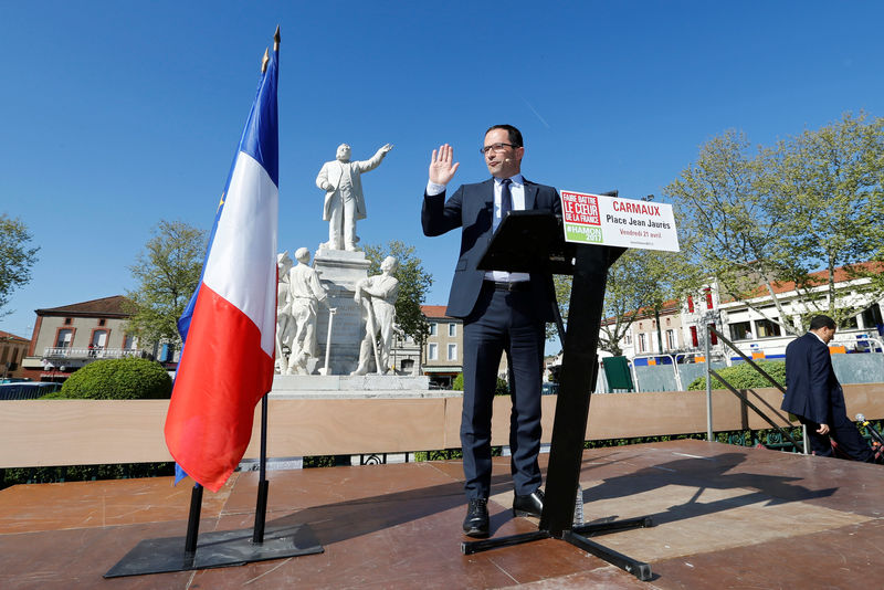 © Reuters. LA DÉMOCRATIE NE SERA PAS L'OTAGE DU TERRORISME, DIT HAMON