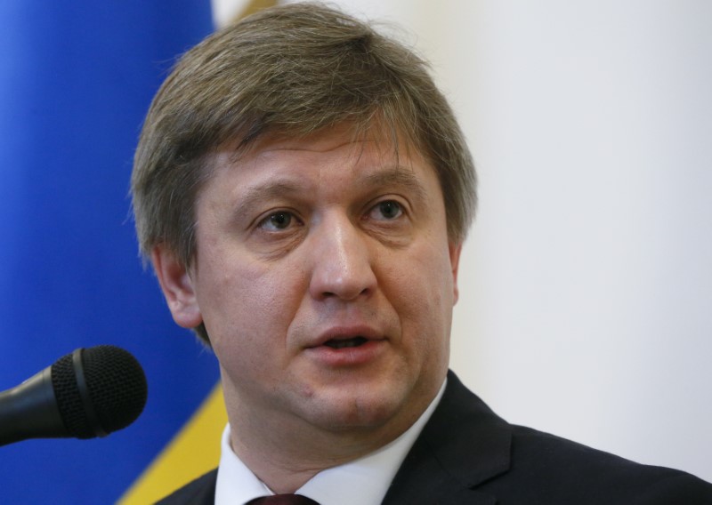 © Reuters. Ukraine's Finance Minister Danylyuk attends a news conference in Kiev