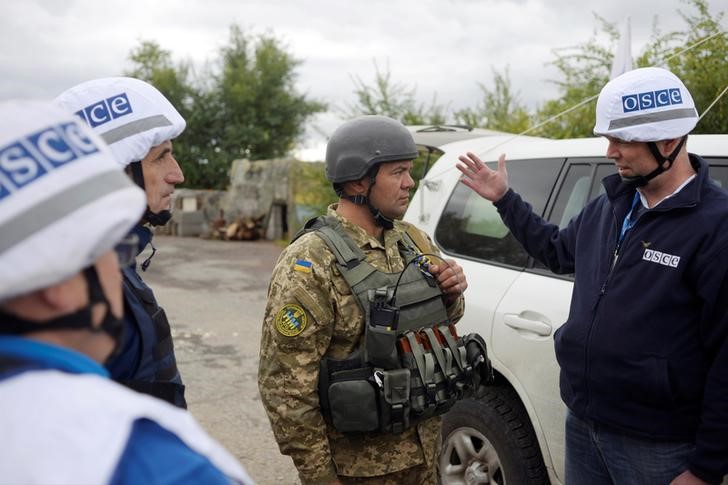 © Reuters. Un miembro de la organización OSCE muere en Ucrania
