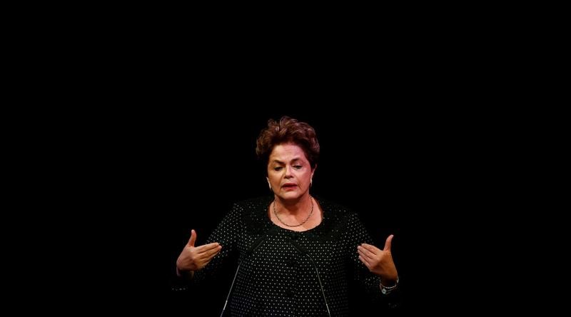 © Reuters. Ex-presidente Dilma participa de evento em Lisboa