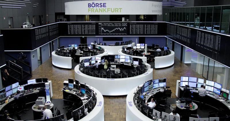 © Reuters. الأسهم الأوروربية ترتفع مدعومة بنتائج مالية واندماجات واستحواذات
