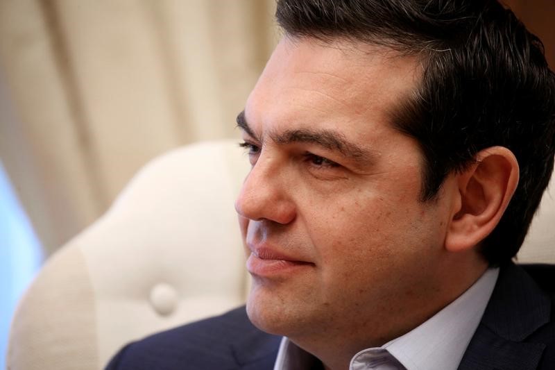 © Reuters. تسيبراس: اليونان تعتزم العودة لأسواق السندات