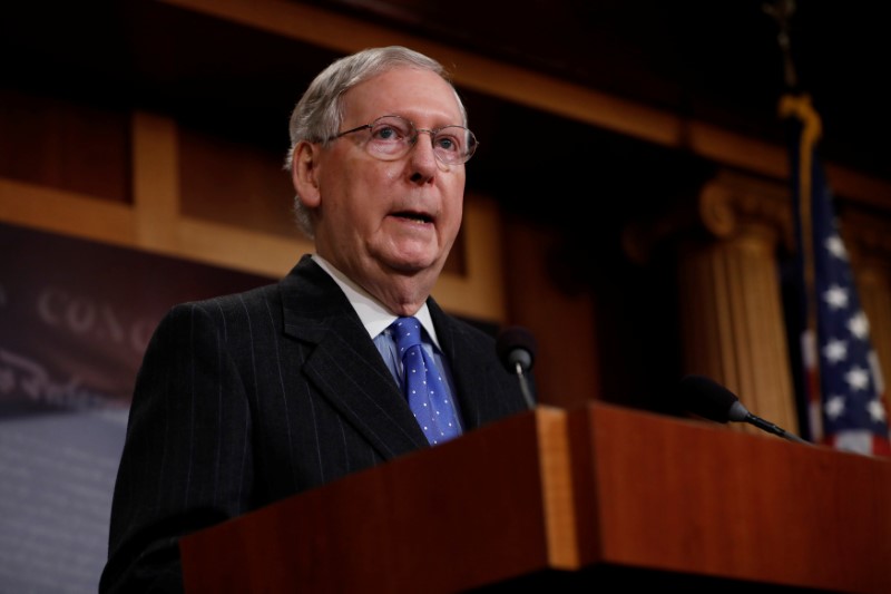 © Reuters. U.S. Senate Majority Leader Mitch McConnell (R-KY) speaks with the media ahead of the vote to confirm Judge Neil Gorsuch as Associate Justice of the Supreme Court at the U.S. Capitol in Washington