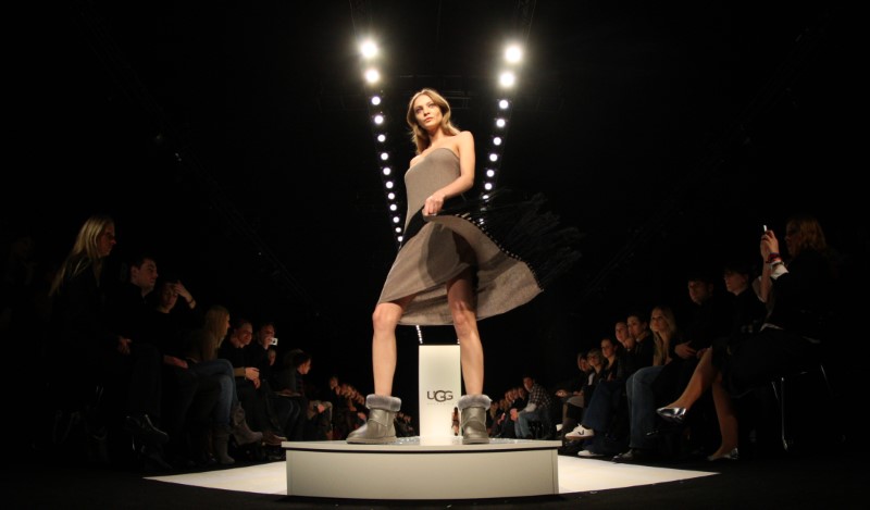 © Reuters. A model presents a creation by UGG at the Berlin Fashion Week 2009