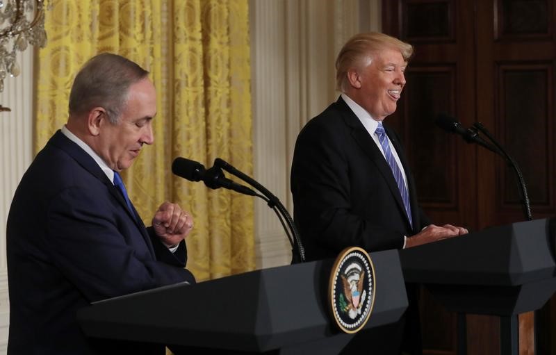 © Reuters. مسؤول إسرائيلي: وزارة الخارجية والبيت الأبيض يناقشان زيارة لترامب
