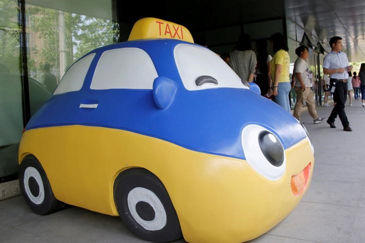 © Reuters. A mascot of Didi Chuxing is seen at the company's headquarters in Beijing