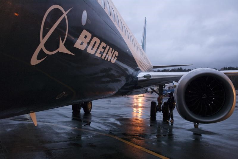 © Reuters. A Boeing 737 MAX sits outside the hangar during a media tour of the Boeing 737 MAX at the Boeing plant in Renton, Washington