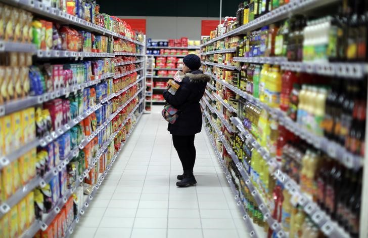 © Reuters. LA CROISSANCE FRANÇAISE RALENTIT À 0,3% AU PREMIER TRIMESTRE