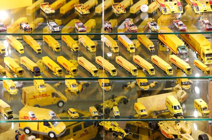 © Reuters. FILE PHOTO: Miniature DHL vehicles are displayed inside Nabil Karam's museum in Zouk Mosbeh, north of Beirut