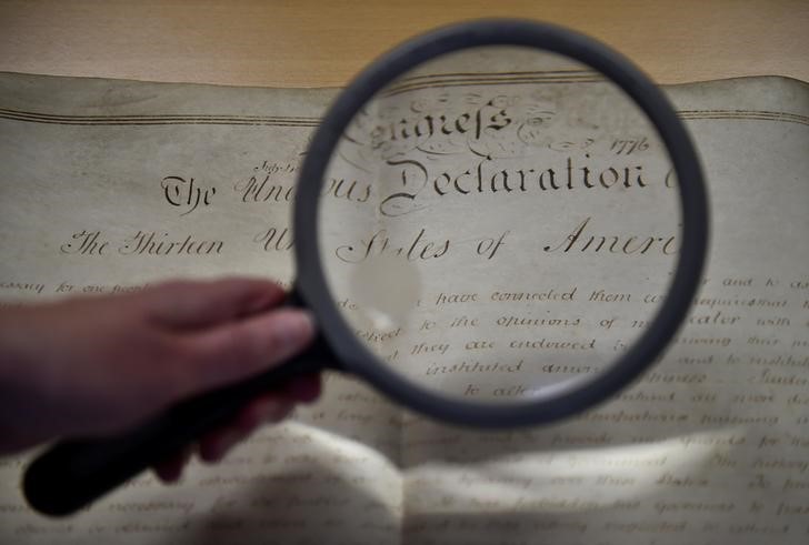© Reuters. كيف وصلت نسخة نادرة من إعلان استقلال أمريكا إلى جنوب إنجلترا؟
