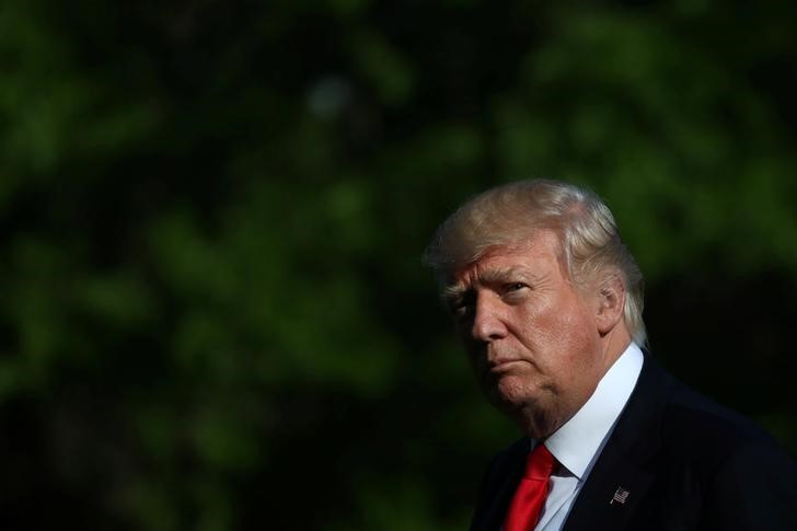 © Reuters. Trump ordenará un estudio sobre supuestos abusos a acuerdos comerciales de EEUU