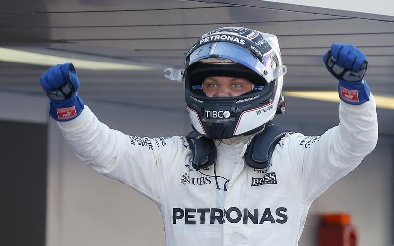 © Reuters. Bottas consigue en Rusia su primera victoria en Fórmula 1