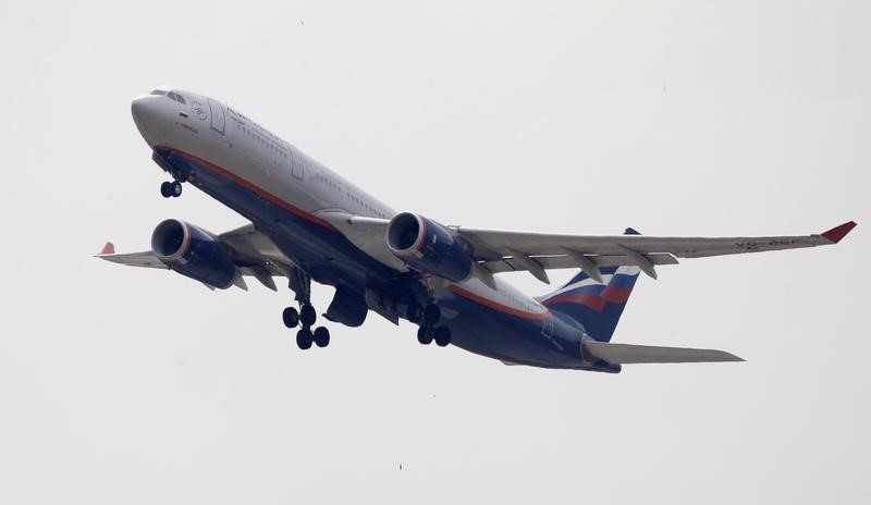 © Reuters. إصابة 27 على الأقل على طائرة روسية بسبب مطبات هوائية أثناء رحلة لبانكوك