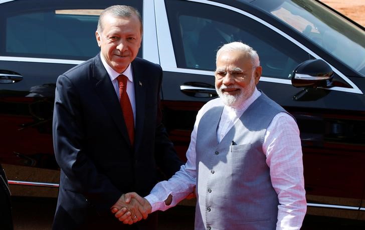 © Reuters. إردوغان يريد زيادة التجارة مع الهند إلى 10 مليارات دولار سنويا