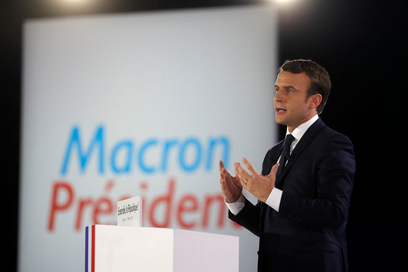 © Reuters. Candidato à Presidência da França, Emmanuel Macron, em evento de campanha em Paris