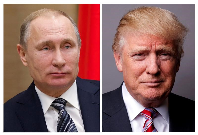 © Reuters. FILE PHOTO: Combination of file photos of showing Russian President Vladimir Putin and U.S. President Donald Trump