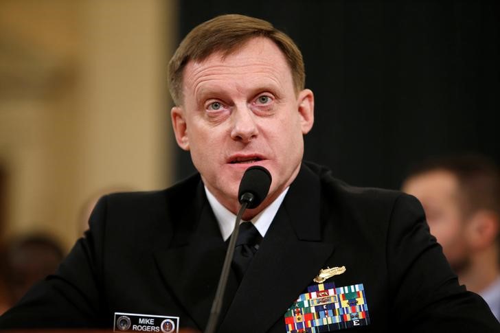 © Reuters. FILE PHOTO - Rogers testifies before the House Intelligence Committee hearing into alleged Russian meddling in the 2016 U.S. election, on Capitol Hill in Washington