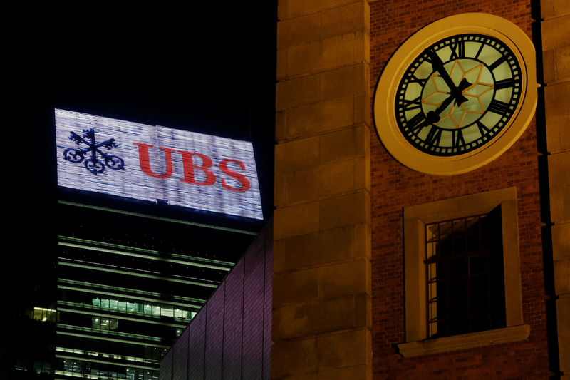 © Reuters. A UBS advertisement is displayed on top of a commercial building in Hong Kong