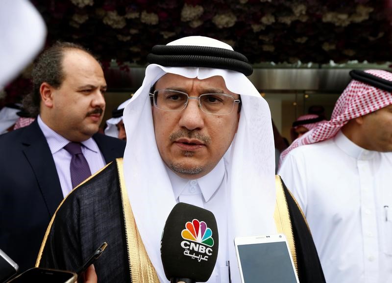 © Reuters. محافظ المركزي السعودي: لا أرى مزيدا من الاندماجات المصرفية في الطريق