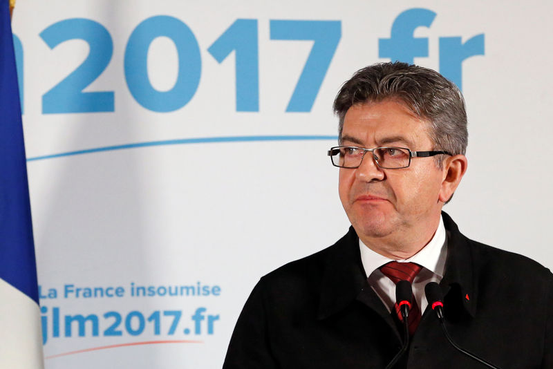 © Reuters. LA TENSION MONTE D'UN CRAN ENTRE FRANCE INSOUMISE ET PCF