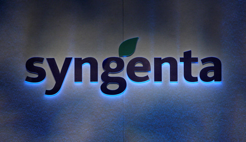 © Reuters. FILE PHOTO: Agrochemicals maker Syngenta's logo is pictured during the annual news conference in Zurich