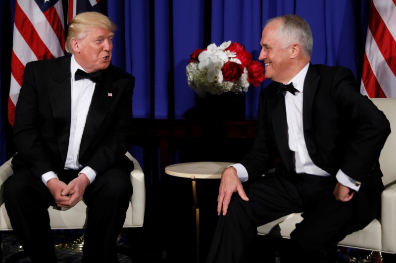 © Reuters. U.S. President Trump and Australia's PM Turnbull deliver brief remarks ahead of an event commemorating the 75th anniversary of the Battle of the Coral Sea in New York