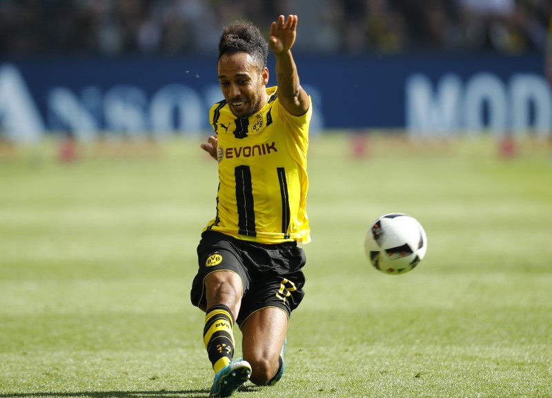 © Reuters. Borussia Dortmund's Pierre-Emerick Aubameyang in action