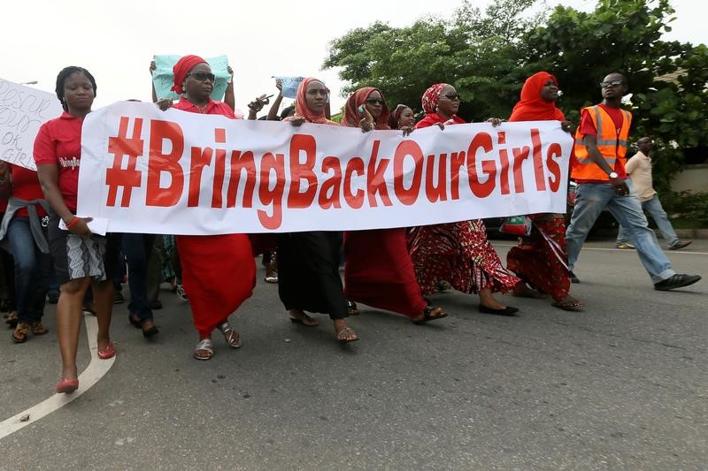 © Reuters. رئاسة نيجيريا: إطلاق سراح 82 فتاة مقابل تسليم مشتبه بهم لبوكو حرام