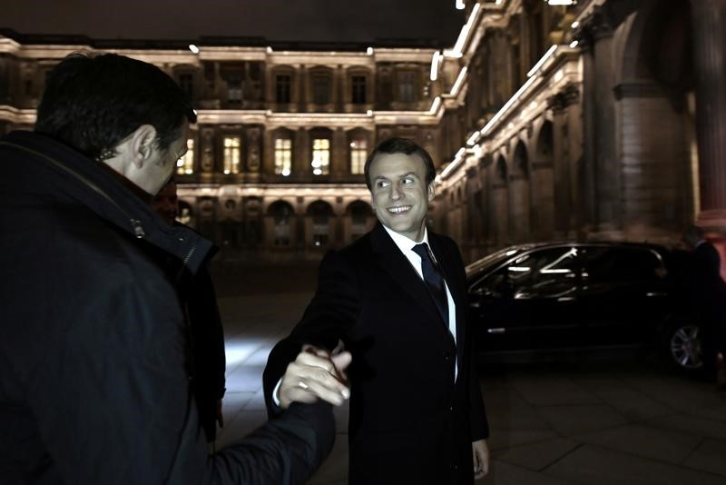 © Reuters. El Ibex se mantiene tras el resultado electoral en Francia