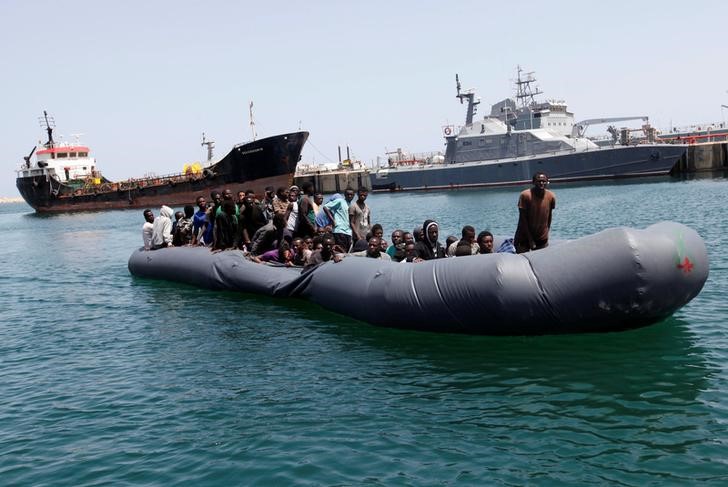 © Reuters. مدعية المحكمة الجنائية الدولية تدرس فتح تحقيق في جرائم ضد المهاجرين في ليبيا