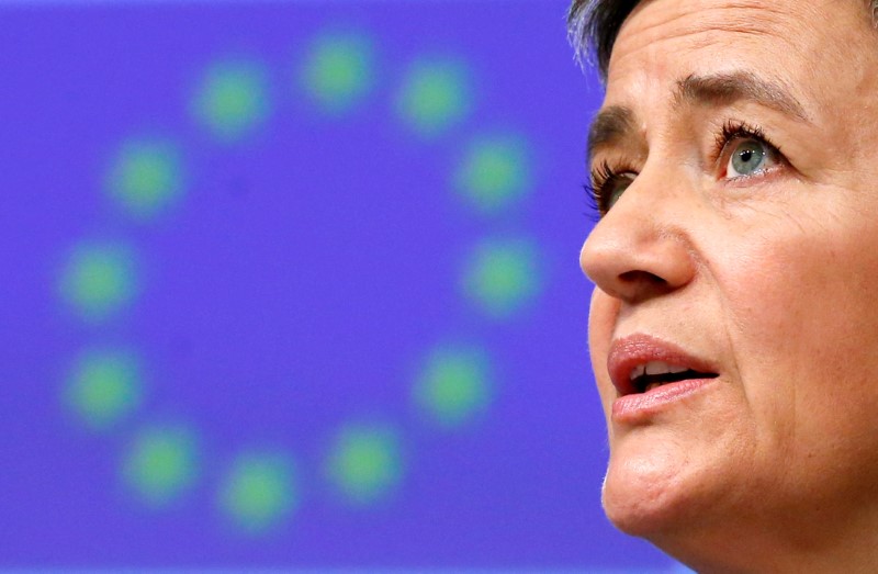 © Reuters. FILE PHOTO: EU Competition Commissioner Vestager holds a news conference in Brussels