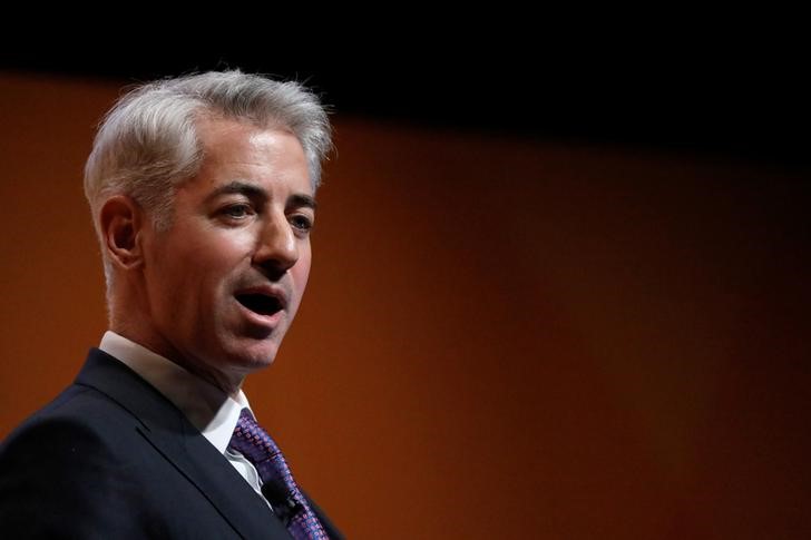 © Reuters. William 'Bill' Ackman, CEO and Portfolio Manager of Pershing Square Capital Management, speaks during the Sohn Investment Conference in New York City