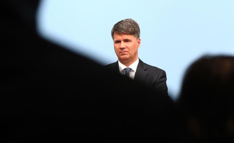 © Reuters. Krueger, CEO of BMW addresses the company's annual news conference in Munich