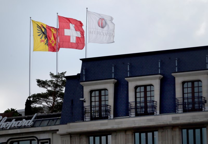 © Reuters. A flag with the logo of Mercuria commodity trading house is pictured in Geneva