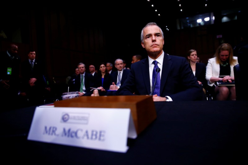 © Reuters. Acting FBI Director Andrew McCabe waits to testify before the U.S. Senate Select Committee on Intelligence on Capitol Hill in Washington